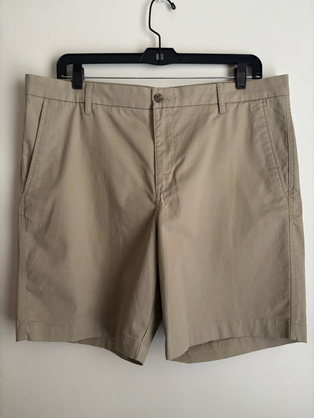 Chaps Stretch Chino Shorts Men’s Size 40 Khaki Classic Flat Front Preppy